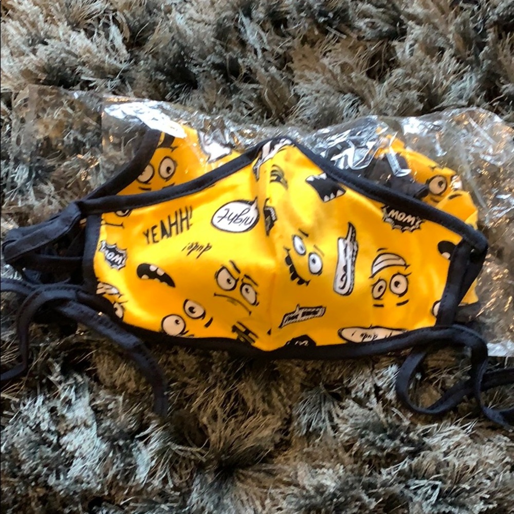 Bundle of 5 Facemasks - Brand new! - Picture 3 of 7